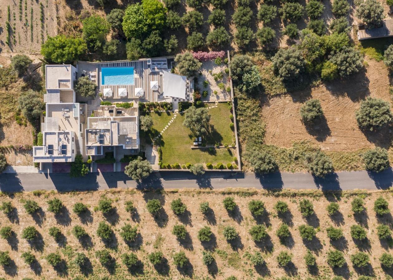 Eco Villa, A Perfect Escape Close To The Beach, By Thinkvilla Maroulás 외부 사진