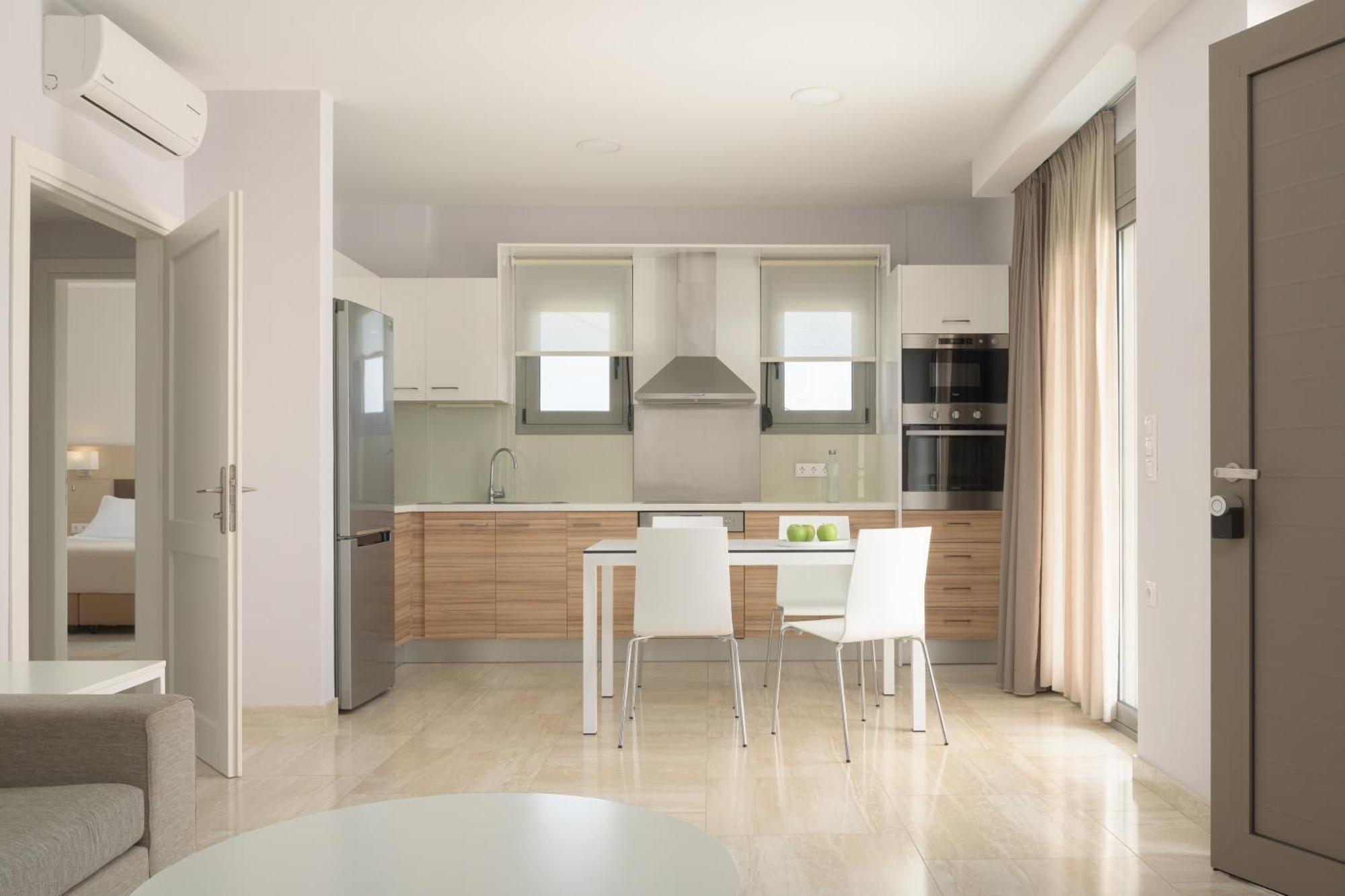 Eco Villa, A Perfect Escape Close To The Beach, By Thinkvilla Maroulás 외부 사진