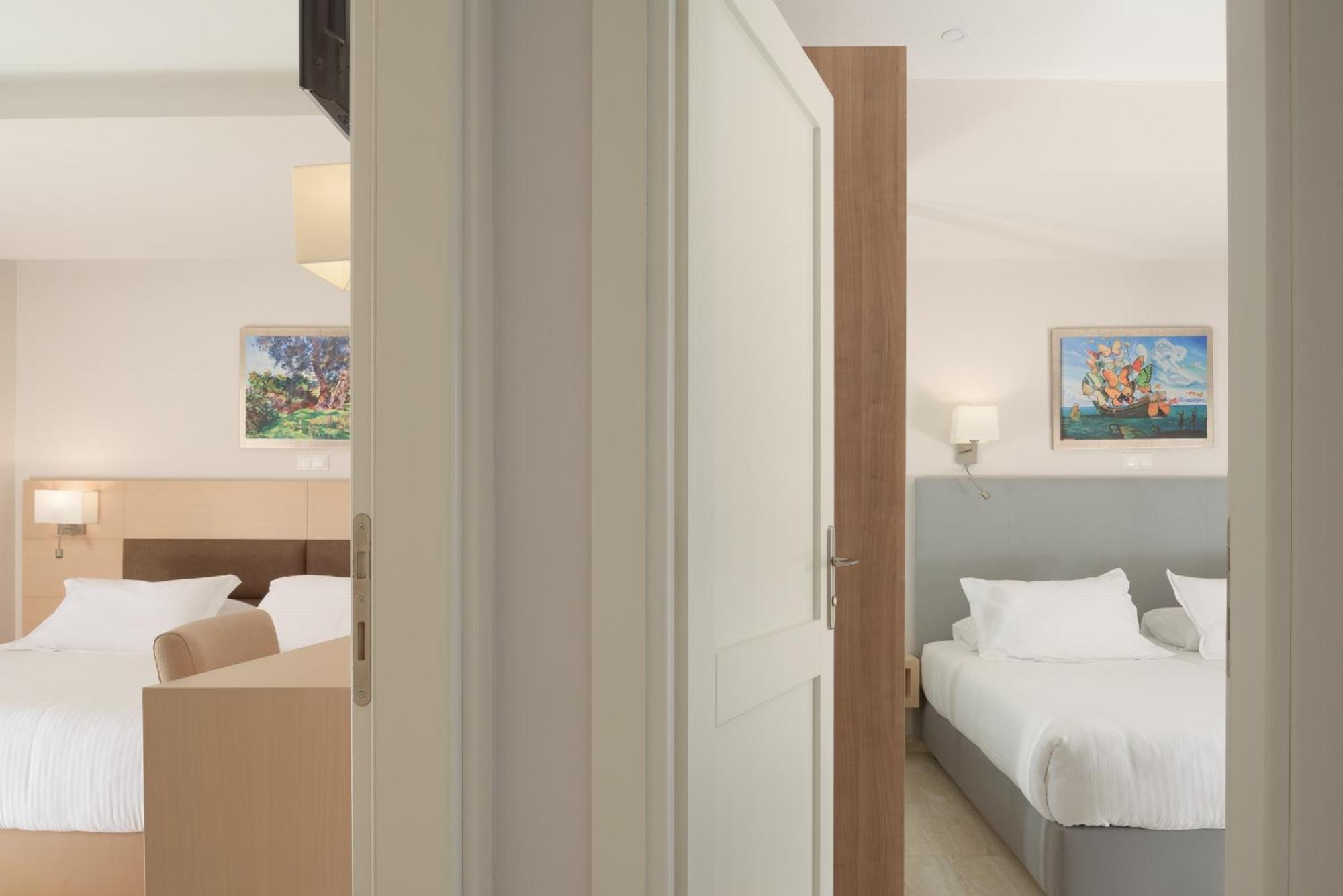 Eco Villa, A Perfect Escape Close To The Beach, By Thinkvilla Maroulás 외부 사진