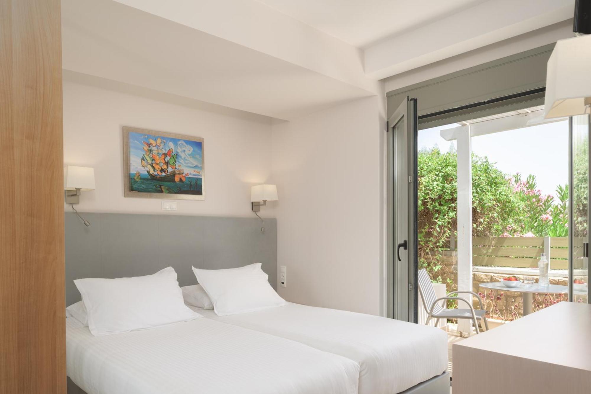 Eco Villa, A Perfect Escape Close To The Beach, By Thinkvilla Maroulás 외부 사진