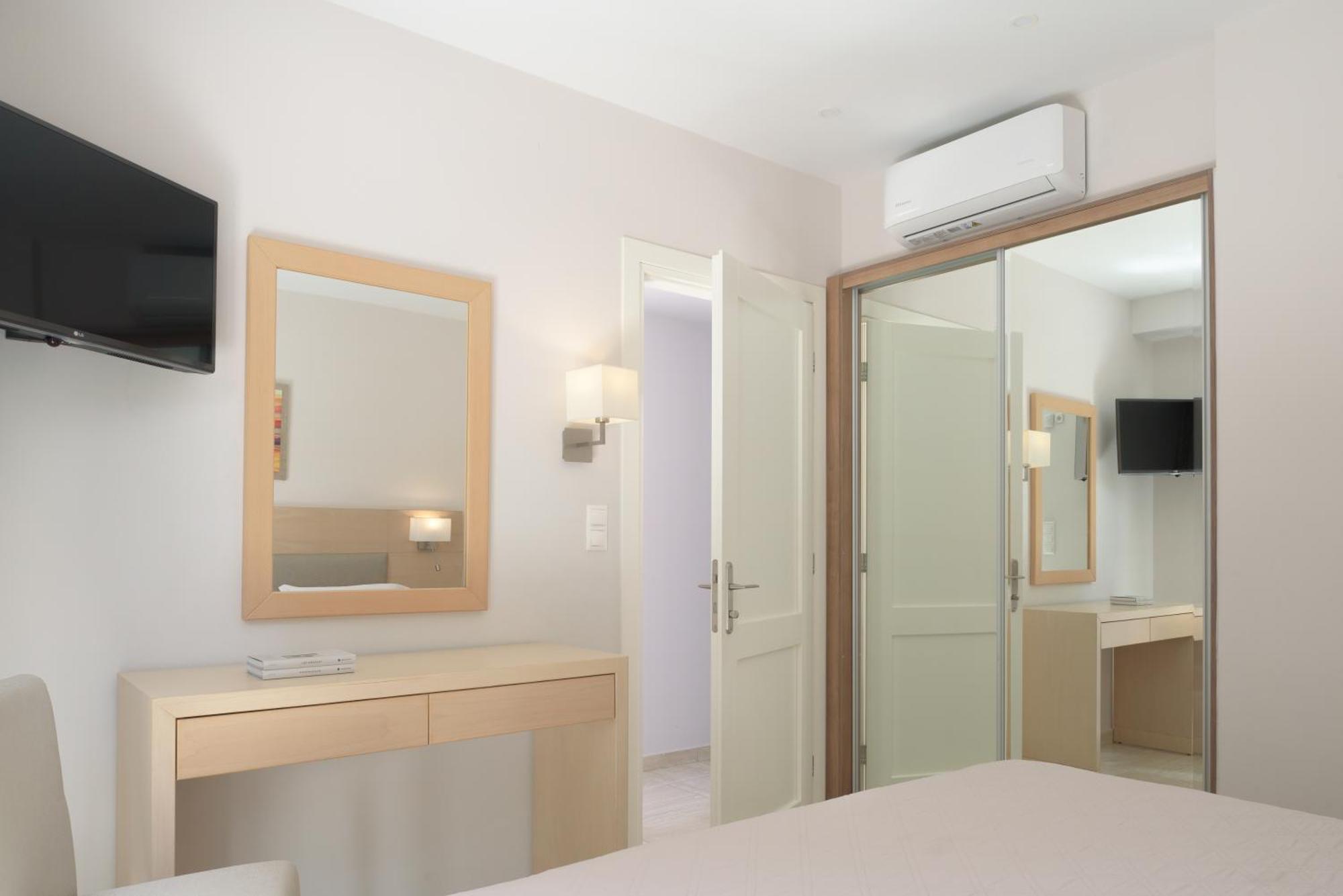 Eco Villa, A Perfect Escape Close To The Beach, By Thinkvilla Maroulás 외부 사진
